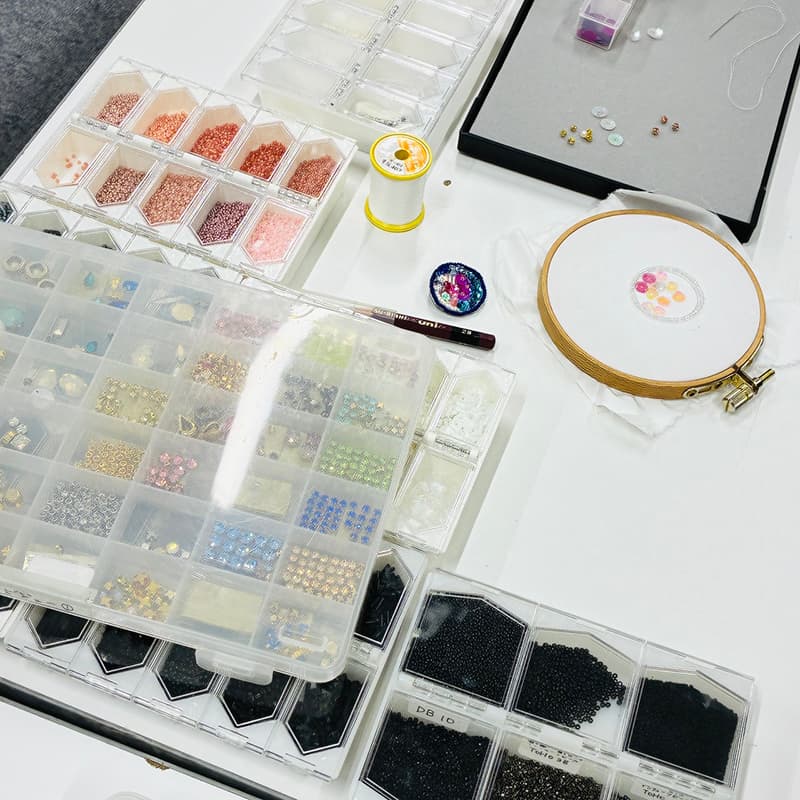 クーリエ『ビーズ刺繍教室のお知らせ』