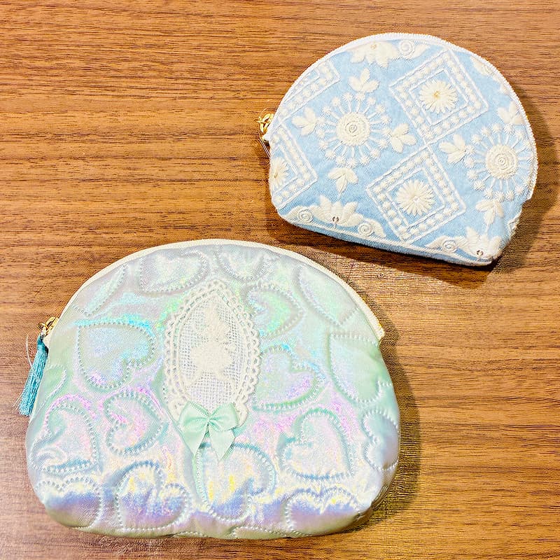 クーリエ『新作ポーチ』