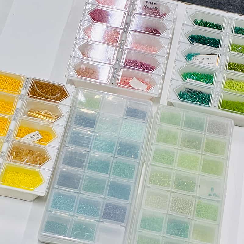 クーリエ『ビーズ刺繍教室のお知らせ』