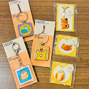 クーリエ『新しい作家さんの作品販売はじまっています』